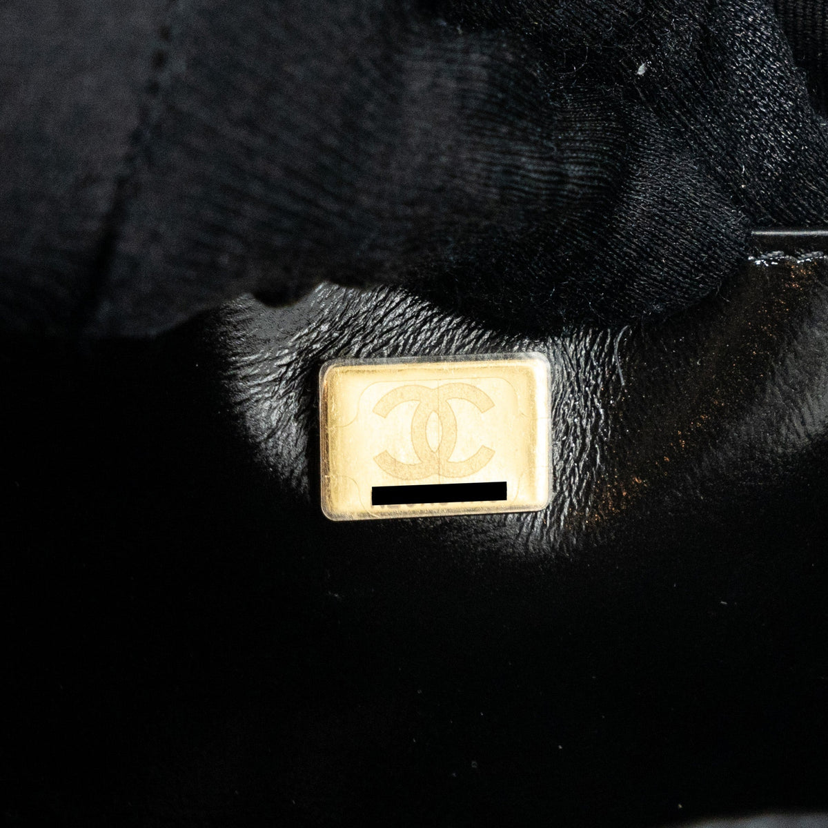 chanel-22a-backpack-patent-black-lghw-microchip