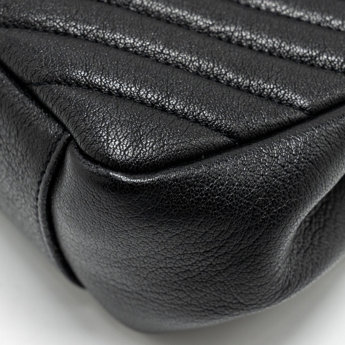 saint-laurent-ysl-large-college-bag-matelasse-leather-black-ghw
