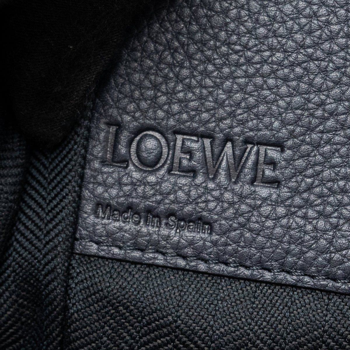 loewe-medium-hammock-bag-grained-calfskin-dark-blue-ghw