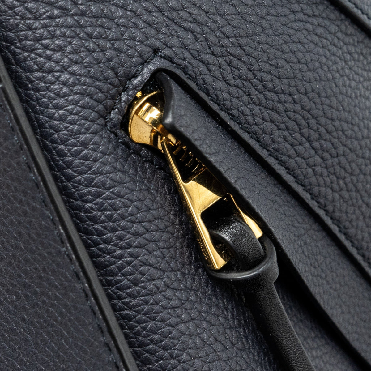 loewe-medium-hammock-bag-grained-calfskin-dark-blue-ghw
