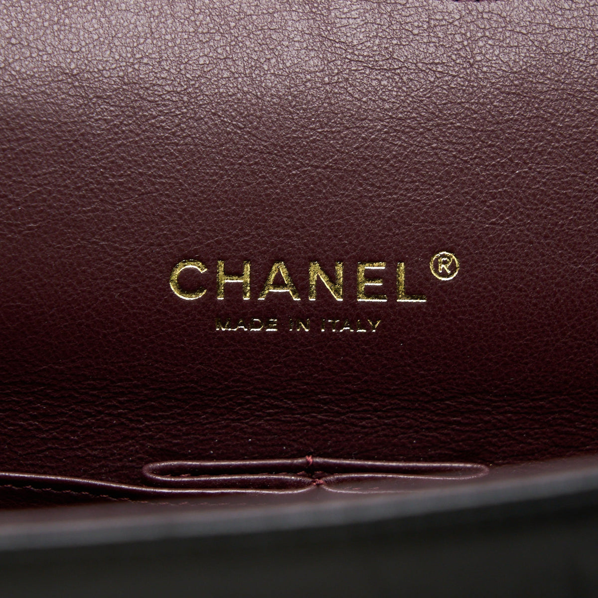 chanel-maxi-classic-double-flap-bag-lambskin-ghw