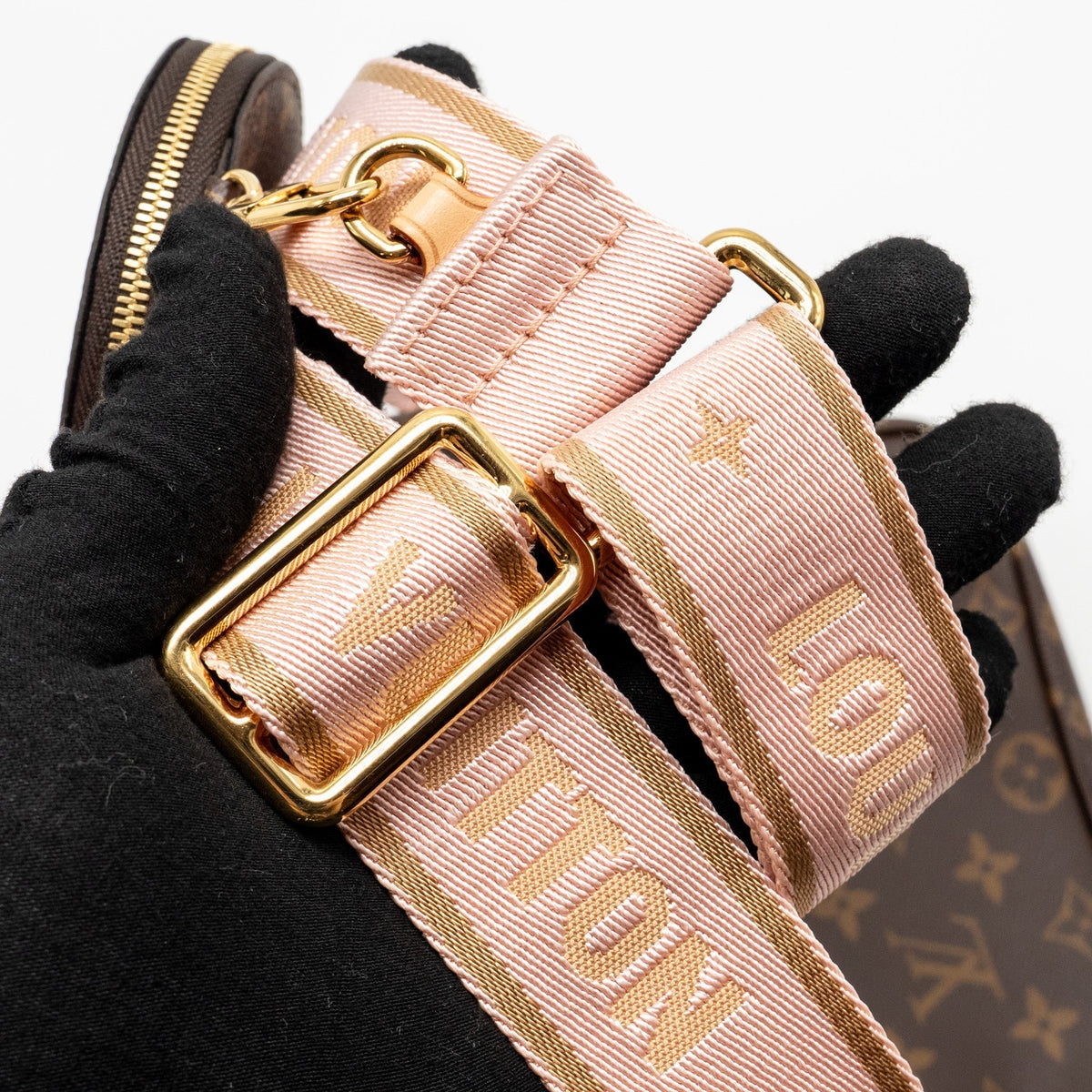 lv-monogram-1
