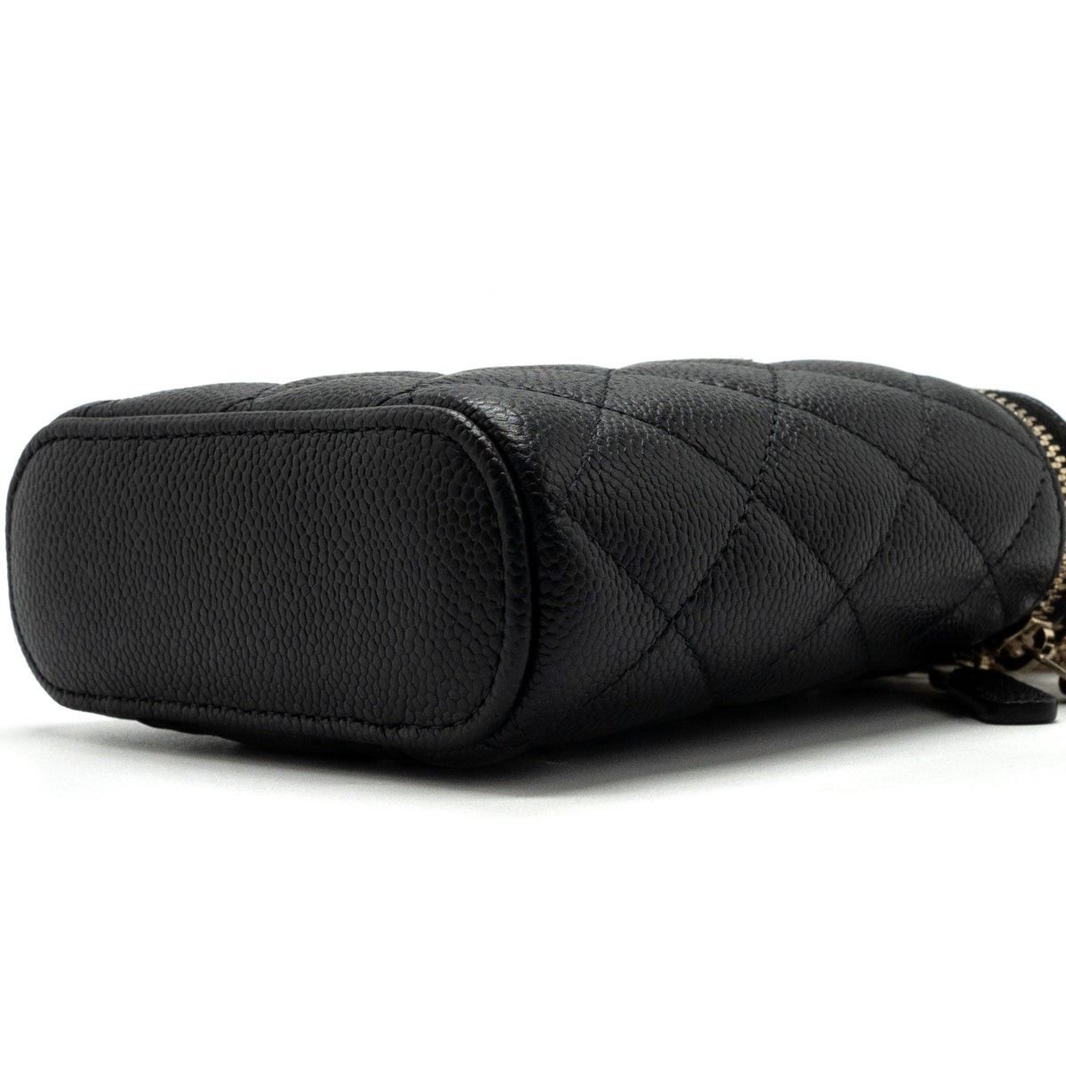 chanel-vanity-case-with-detailed-chain-caviar-black-lghw
