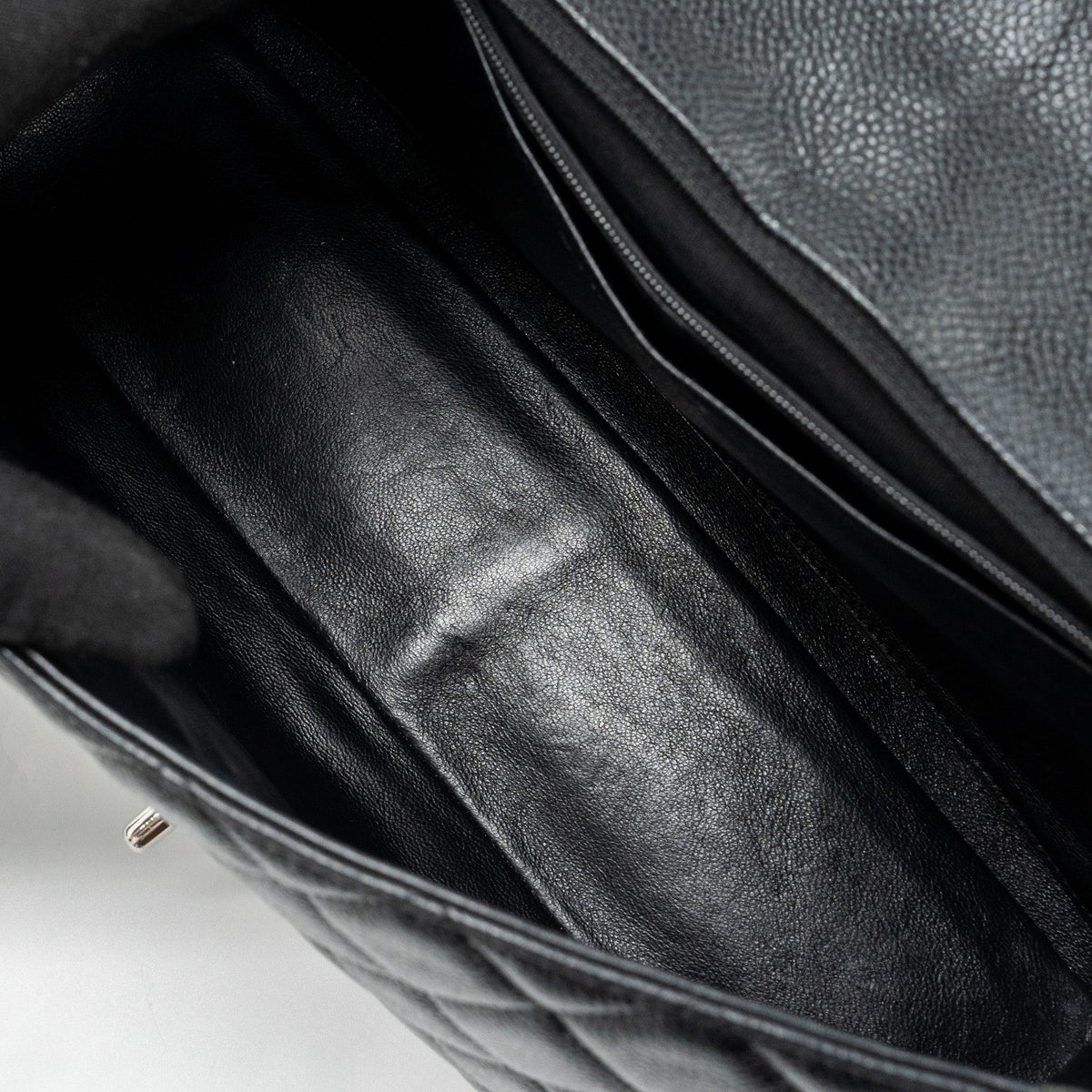 chanel-classic-jumbo-single-flap-bag-caviar-black-shw