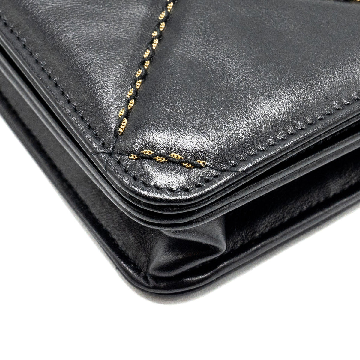 chanel-quilted-wallet-on-chain-shiny-calfskin-black-ghw-microchip-copy
