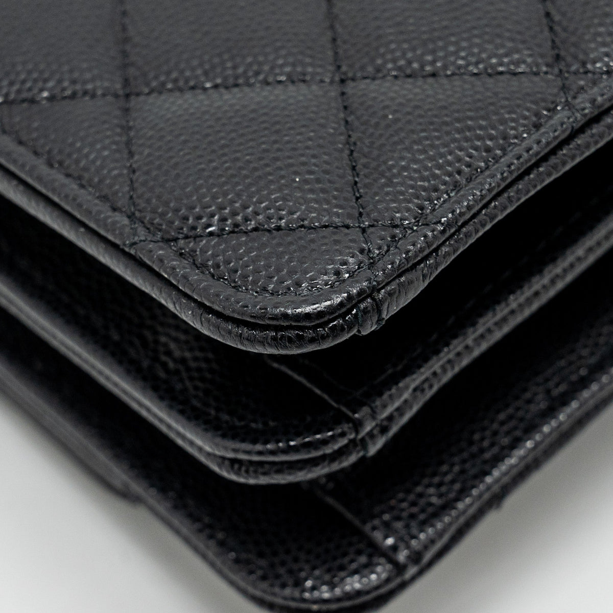 chanel-23s-wallet-on-chain-with-bag-charm-caviar-black-ghwmicrochip-1