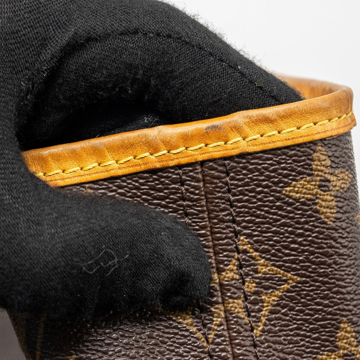 louis-vuitton-neverfull-gm-monogram-canvas-ghw-5