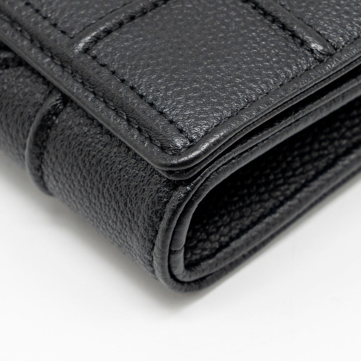 dior-diorama-wallet-with-chain-calfskin-black-ghw