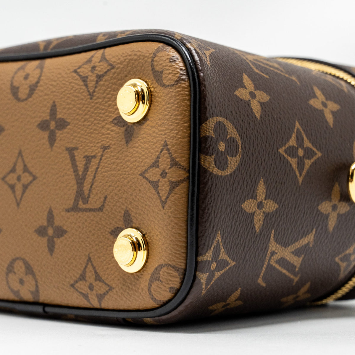 louis-vuitton-vanity-case-pm-monogram-reverse-canvas-ghw