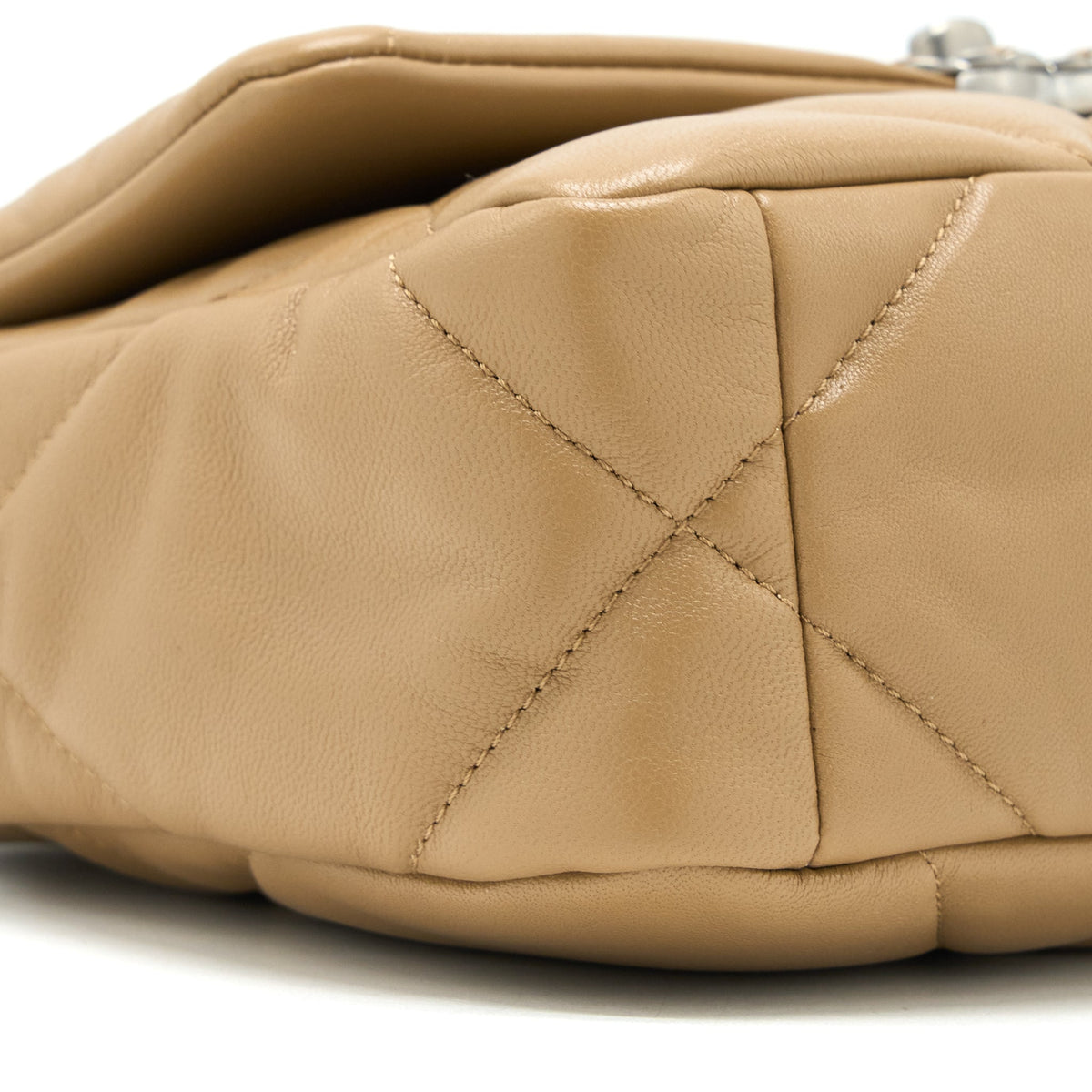 chanel-22b-small-19-bag-lambskin-beige-multicolor-hardware-microchip