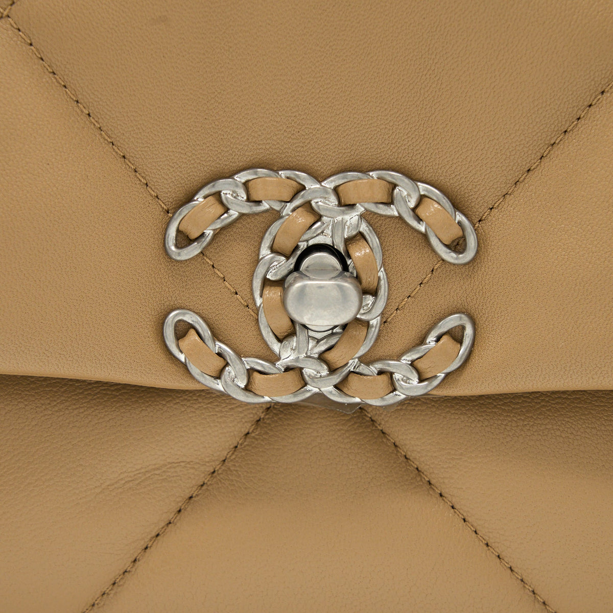 chanel-22b-small-19-bag-lambskin-beige-multicolor-hardware-microchip