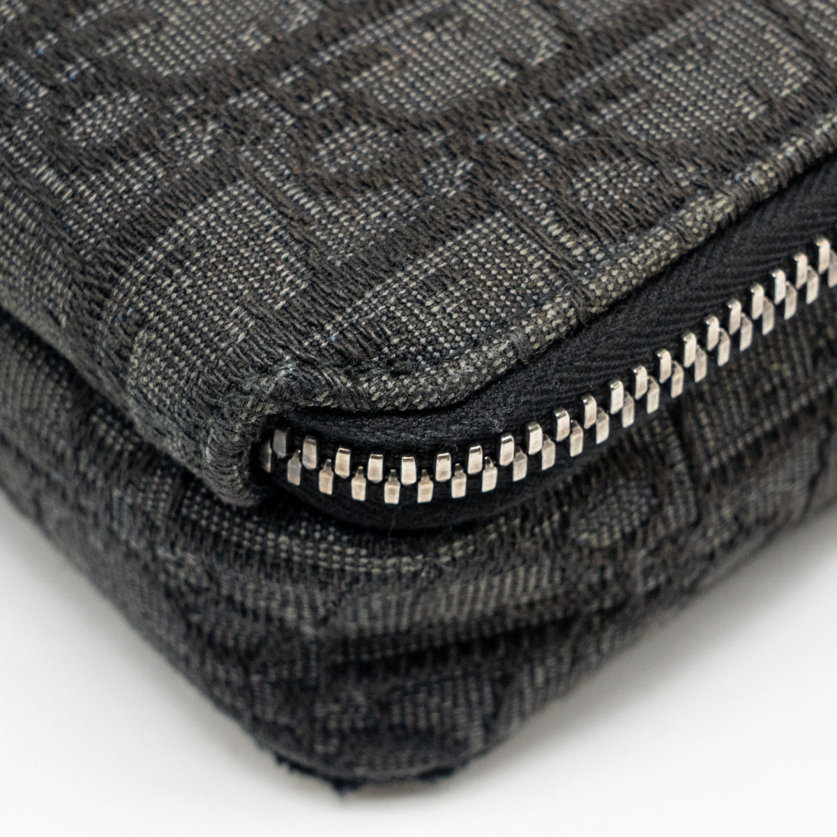 dior-wallet-on-strap-oblique-canvas-leather-black-shw