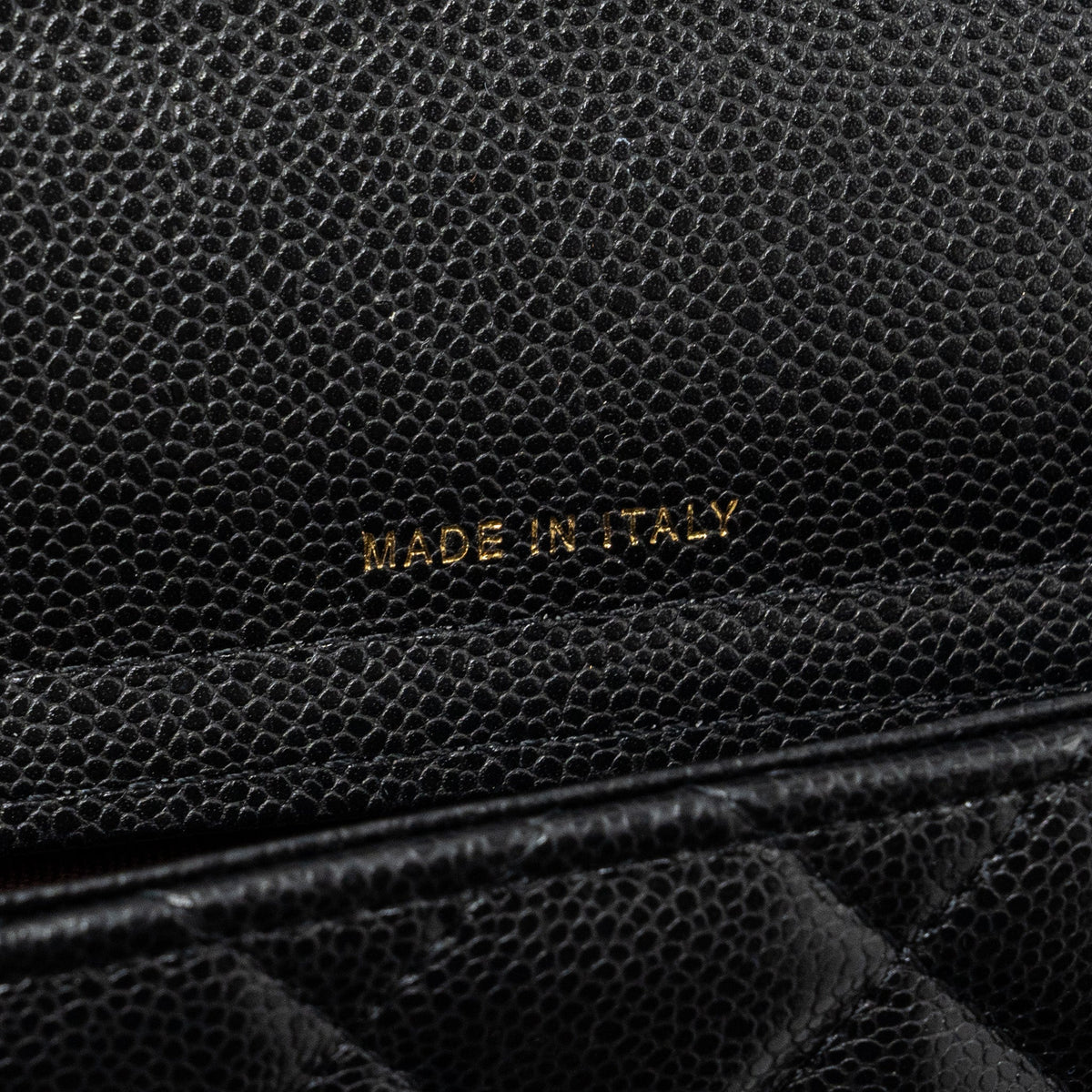 chanel-double-pocket-wallet-on-chain-caviar-black-lghwmicrochip