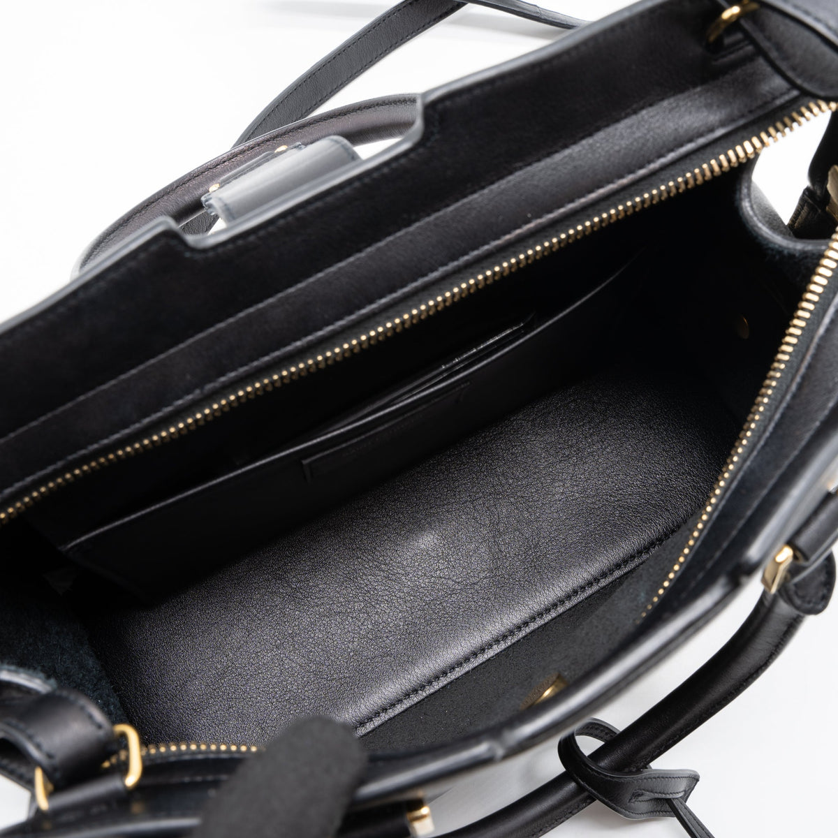 saint-laurent-cabas-tote-calfskin-black-ghw