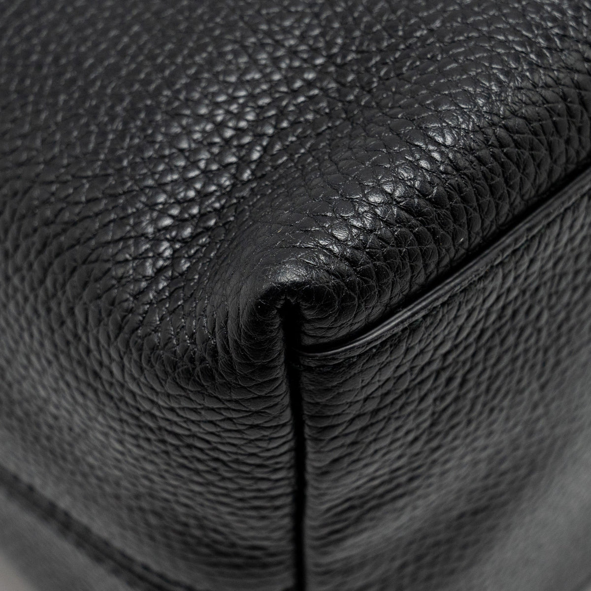 gucci-interlocking-g-soho-tote-bag-calfskin-black-ghw