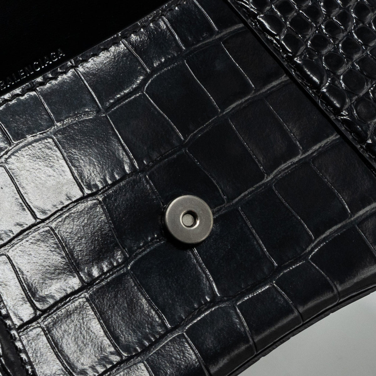 balenciaga-hourglass-s-croc-embossed-calfskin-so-black