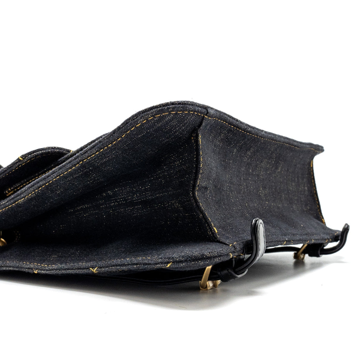 chanel-23s-flap-backpack-denim-dark-blue-with-brushed-ghw-microchip