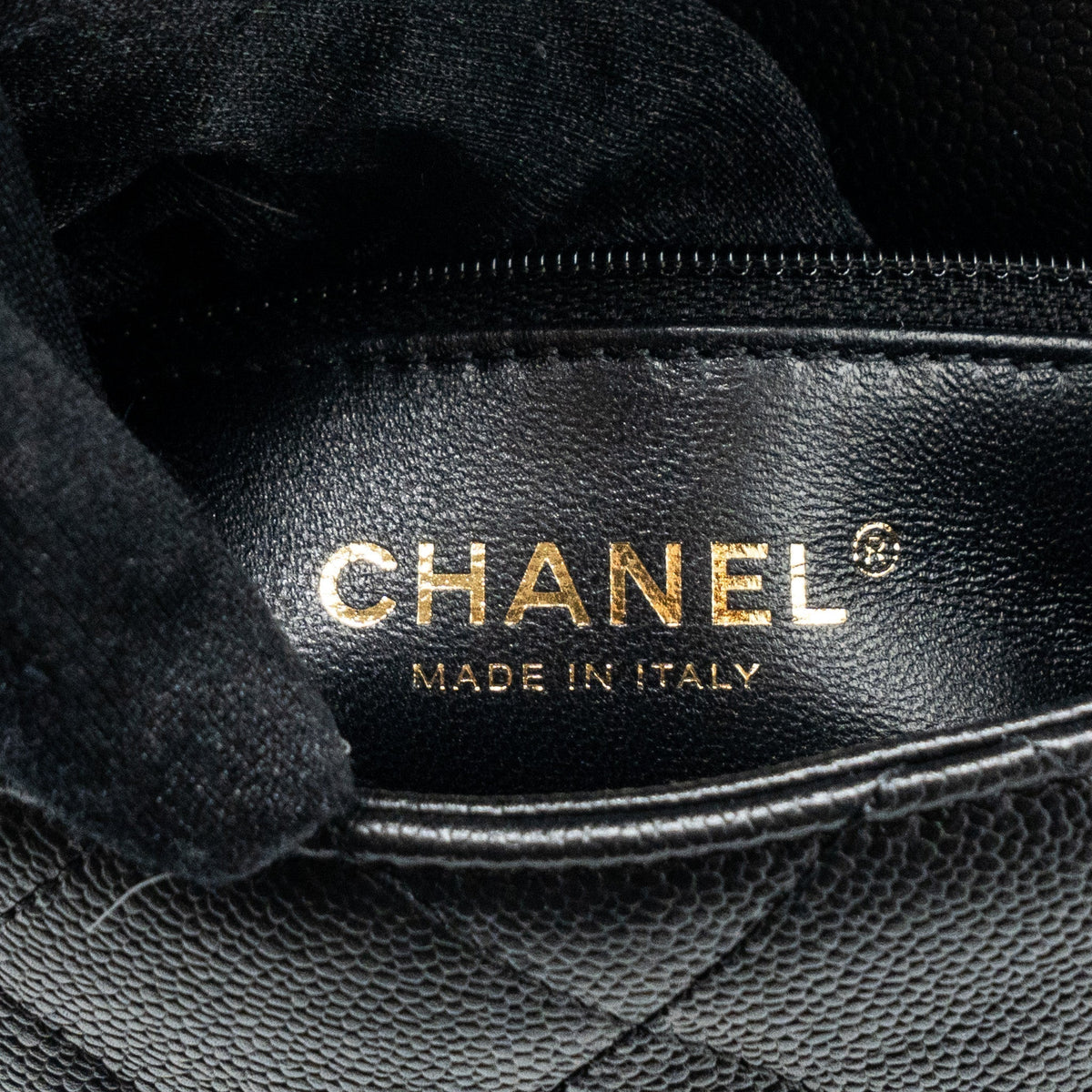 chanel-23p-coco-love-flap-bag-caviar-black-ghwmicrochip