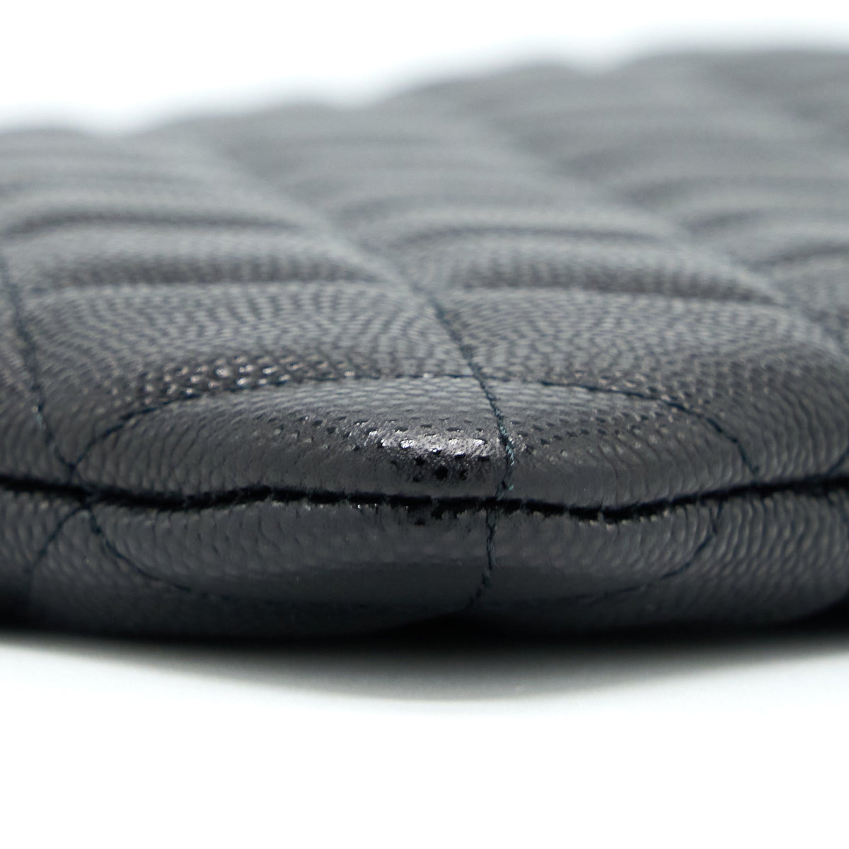chanel-o-case-pouch-caviar-black-lghw