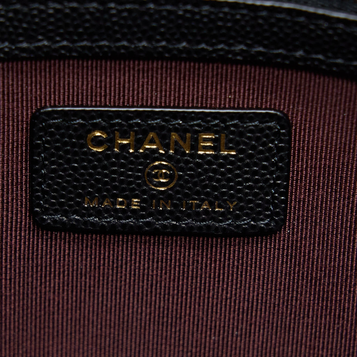 chanel-o-case-pouch-caviar-black-lghw