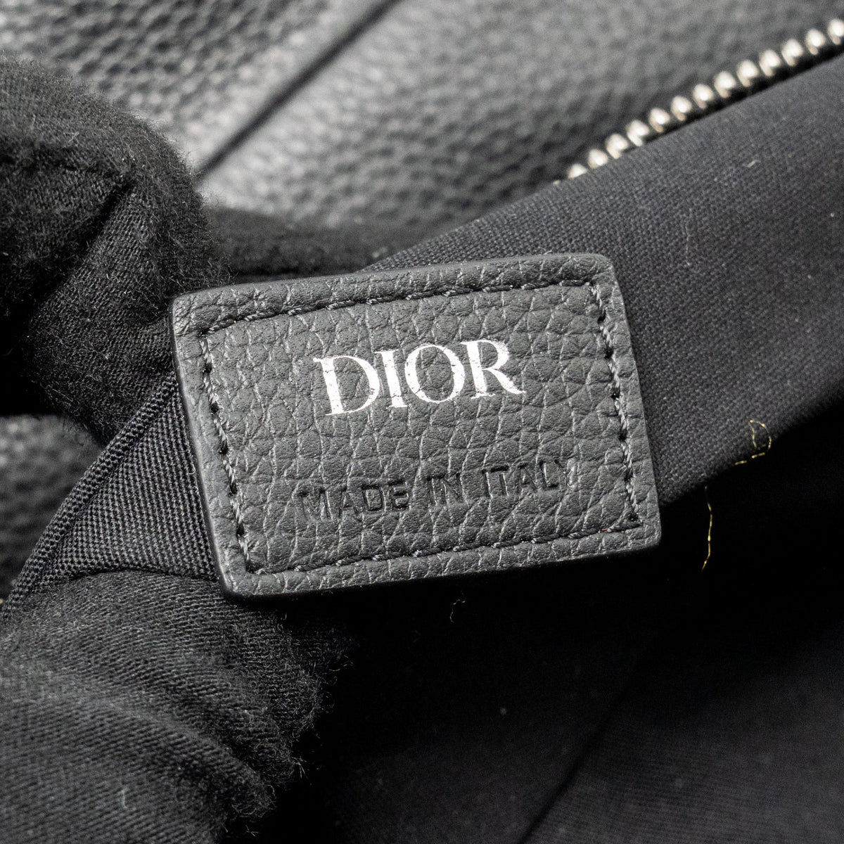 dior-homme-saddle-bag-calfskin-black-shw