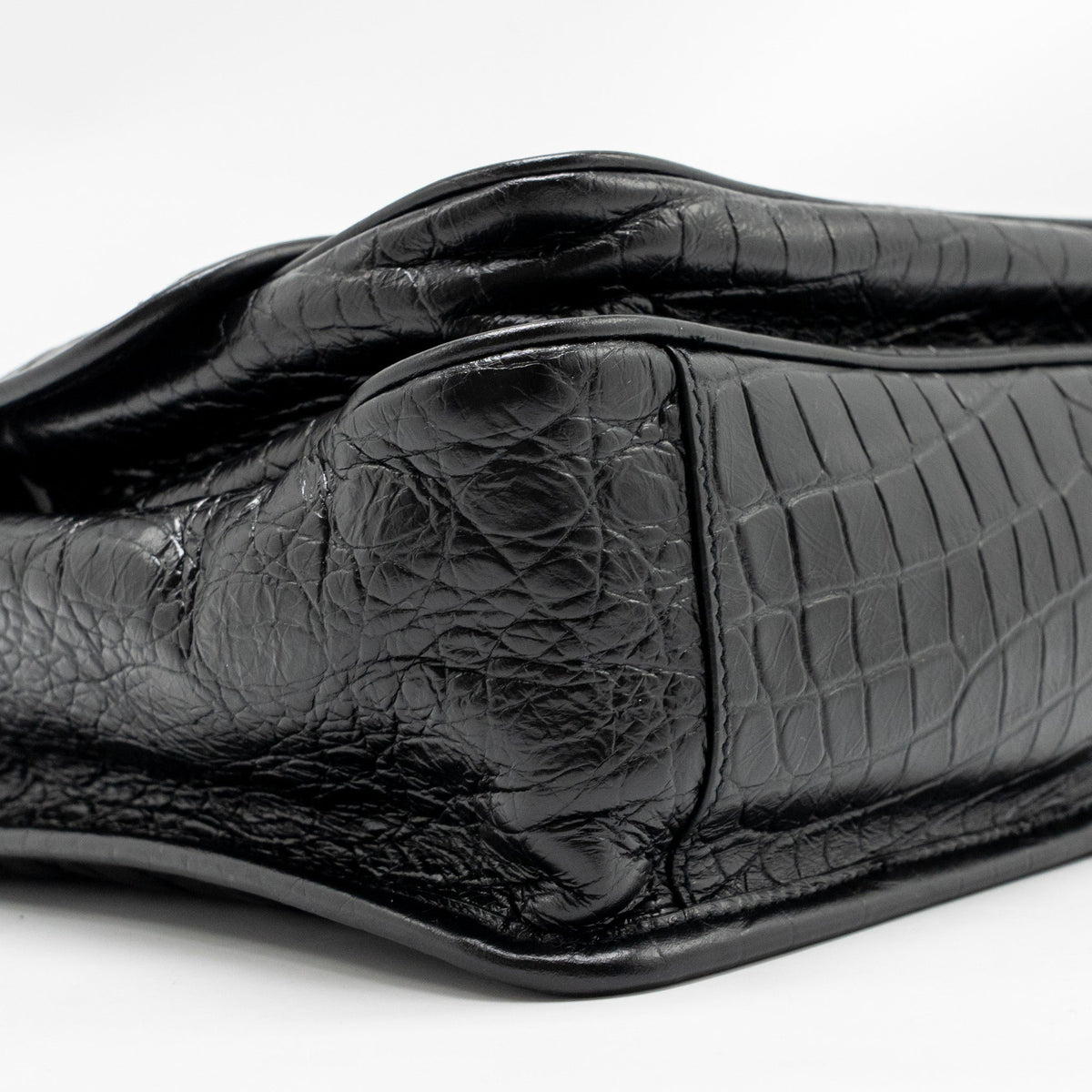 saint-laurent-ysl-medium-niki-bag-crocodile-embossed-black-calfskin-black-hardware-1