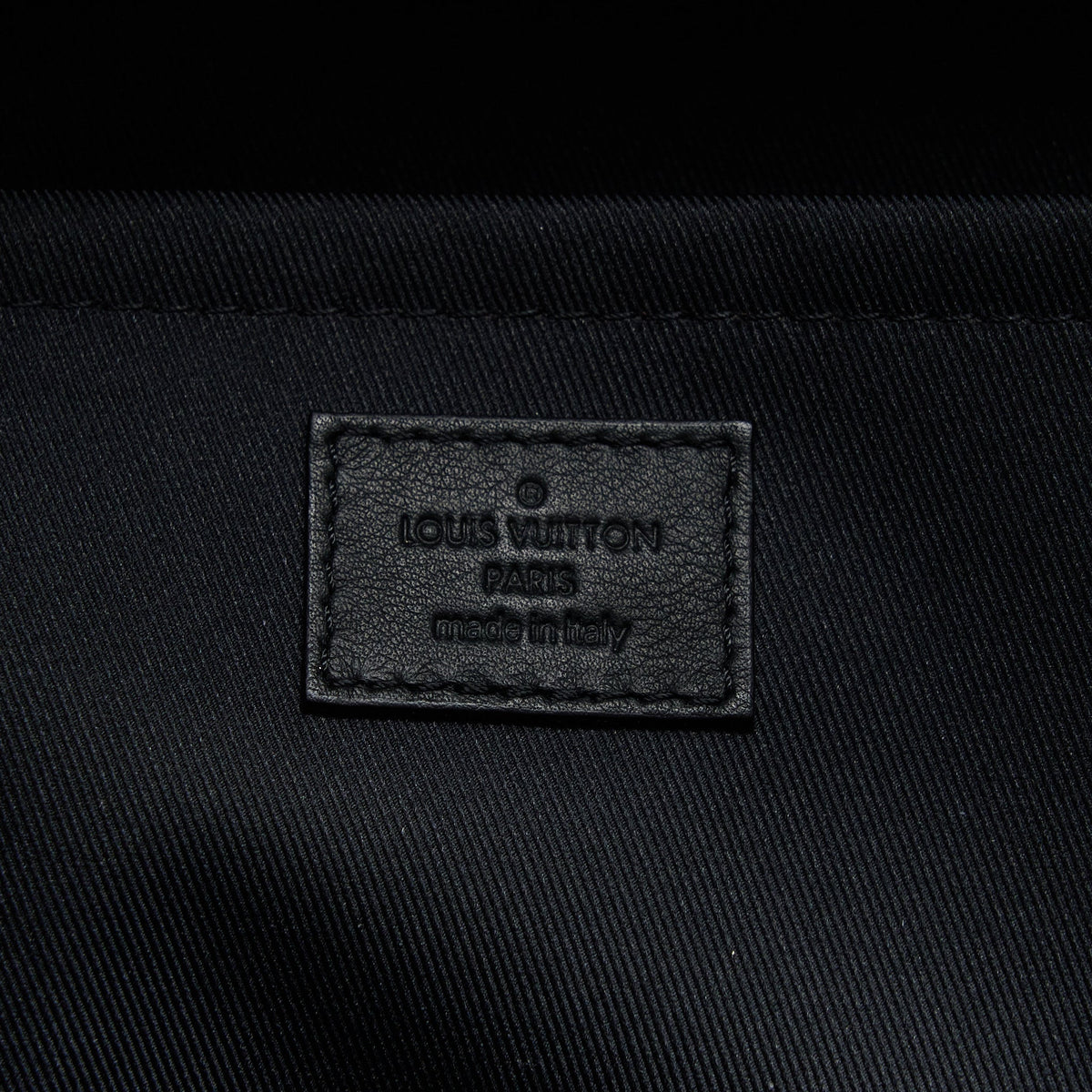 louis-vuitton-palm-spring-backpack-mm-monogram-canvas-ghw