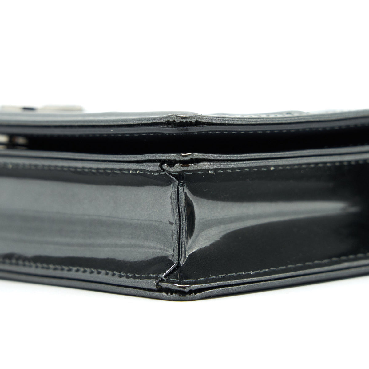 dior-diorama-wallet-on-chain-metallic-black-shw