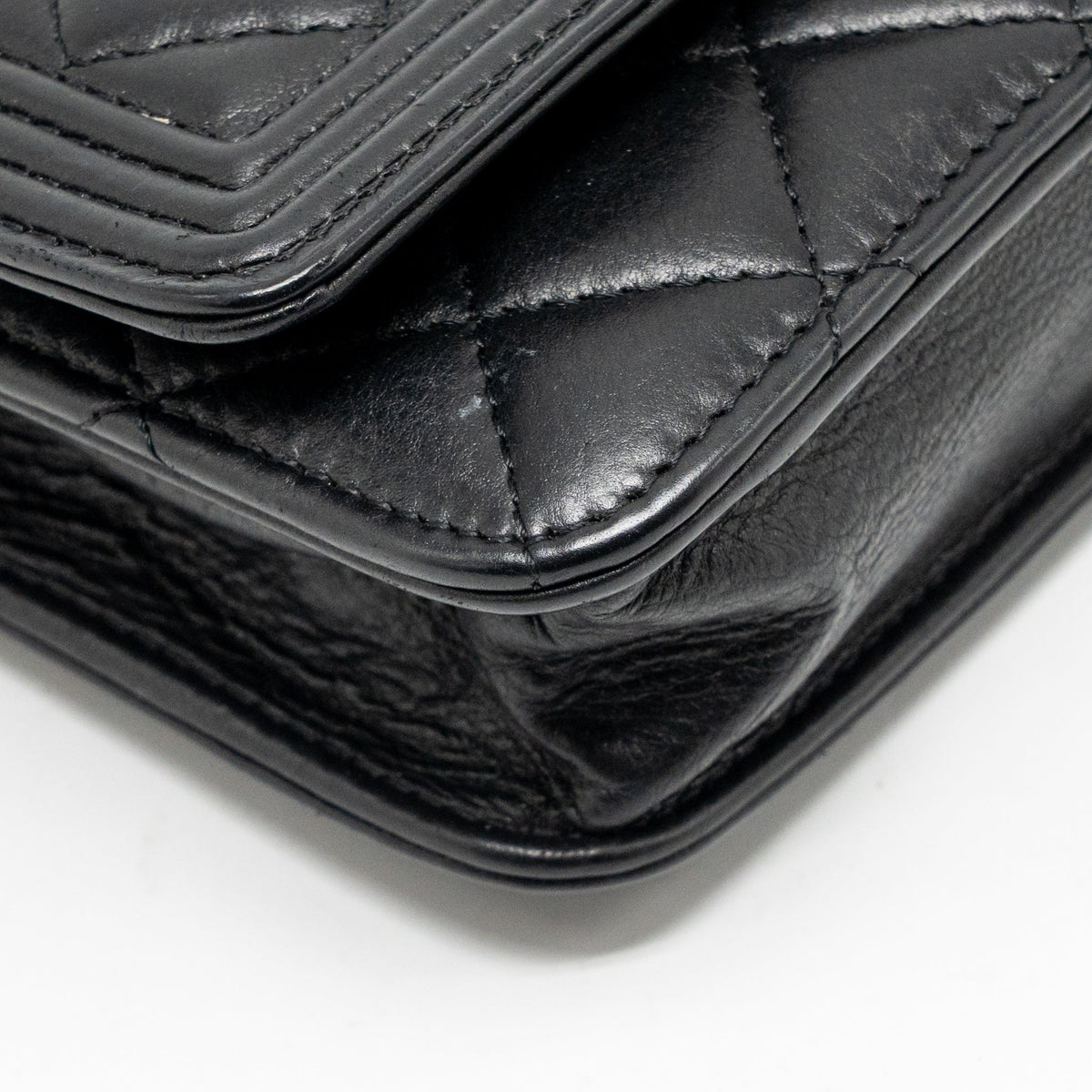 chanel-black-10