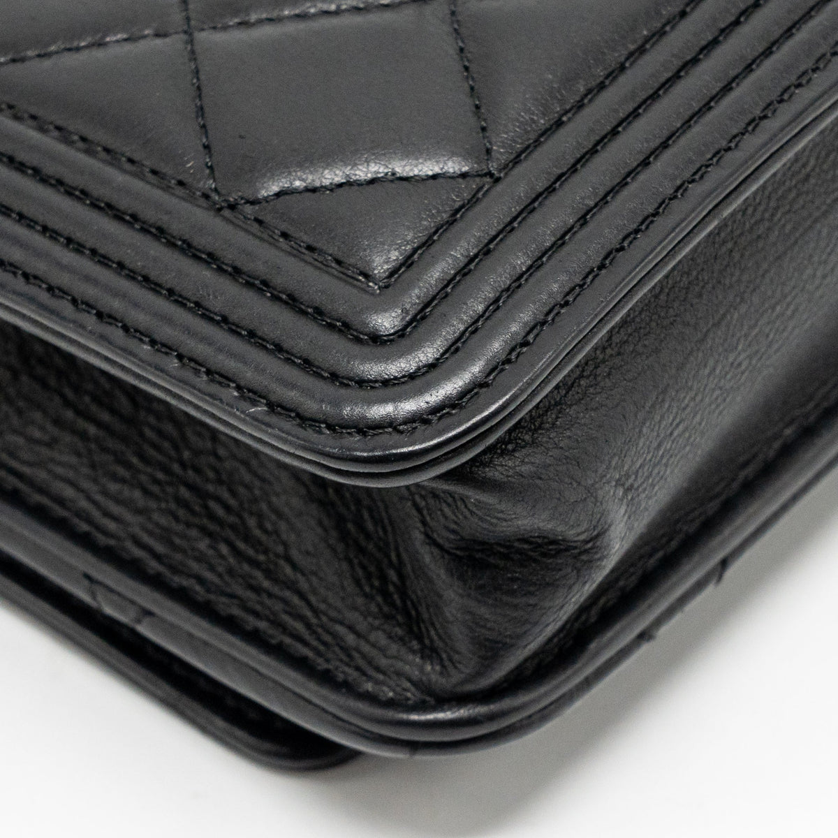 chanel-black-10