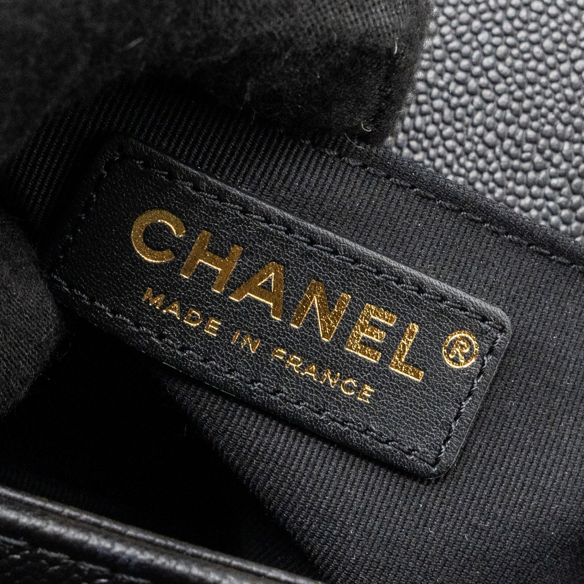 chanel-medium-boy-bag-limited-edition-caviar-black-ghw-microchip