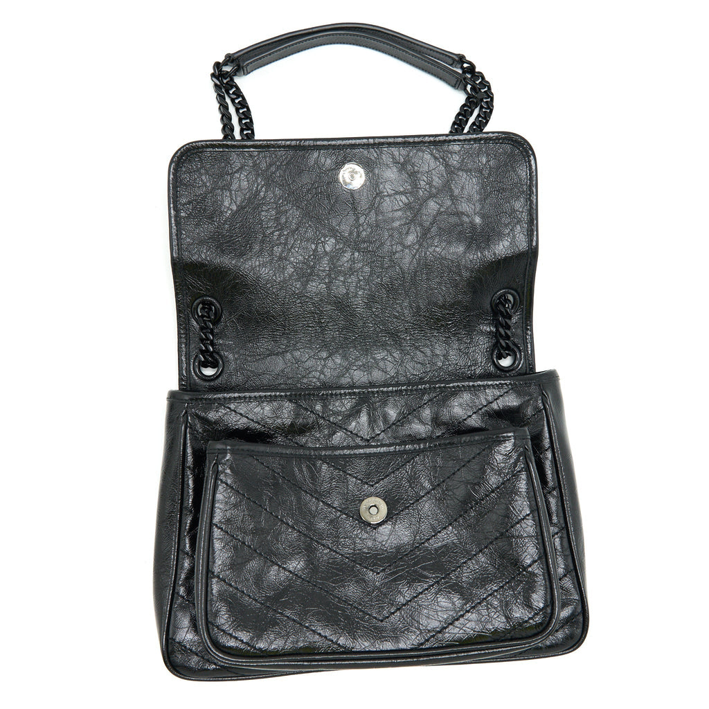 saint-laurent-ysl-niki-baby-bag-black-with-black-hardware