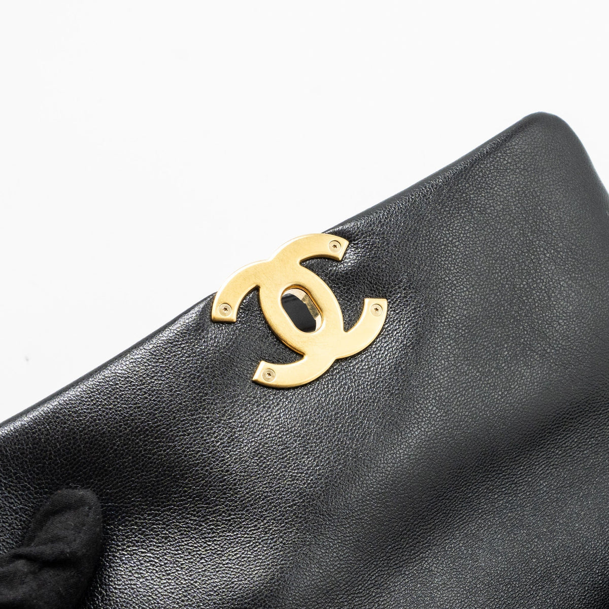 chanel-small-19-bag-goatskin-black-multicolour-hardware-2