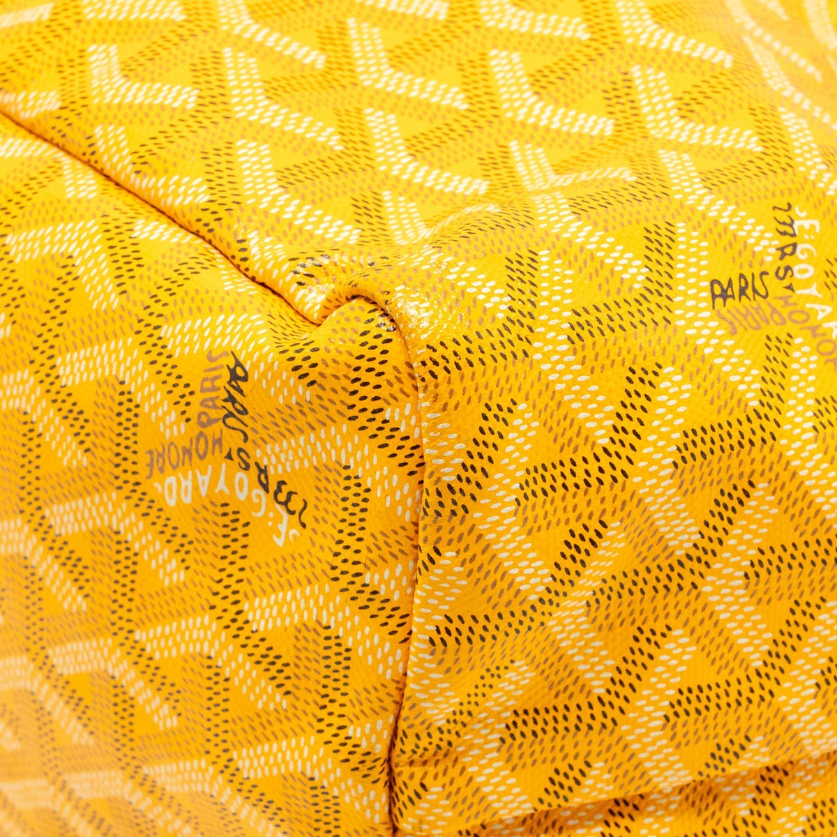 goyard-saint-louis-pm-tote-bag-goyardine-canvas-calfskin-leather-yellow-shw