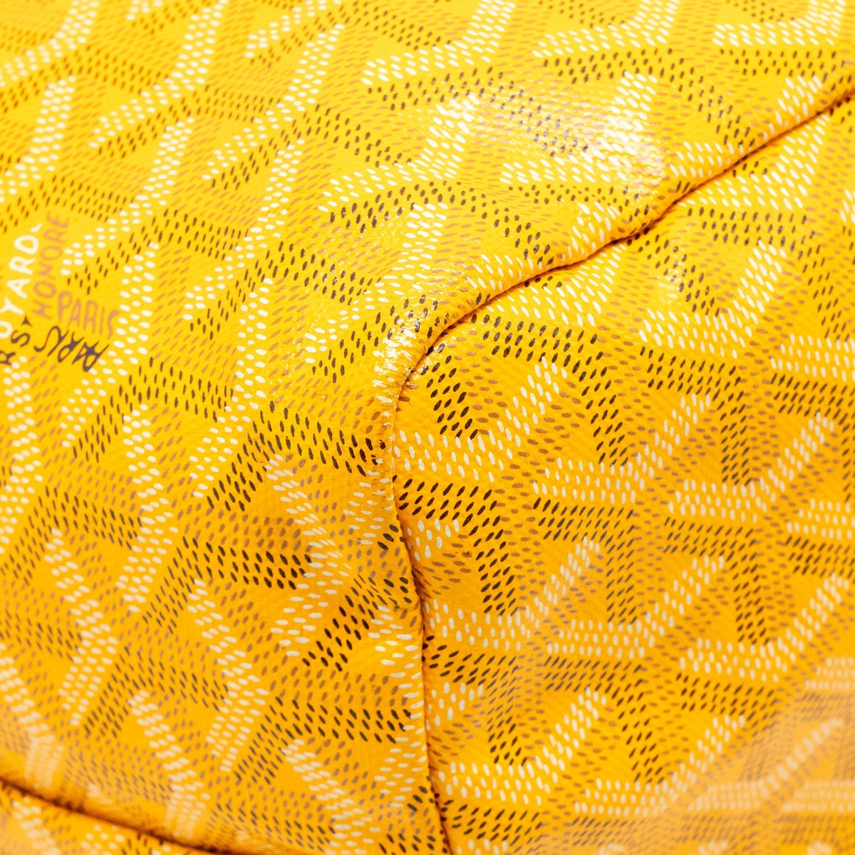 goyard-saint-louis-pm-tote-bag-goyardine-canvas-calfskin-leather-yellow-shw