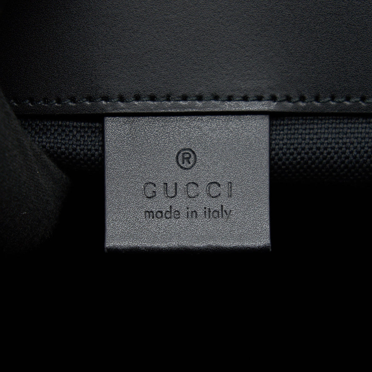 gucci-bestiary-backpack-with-tigers