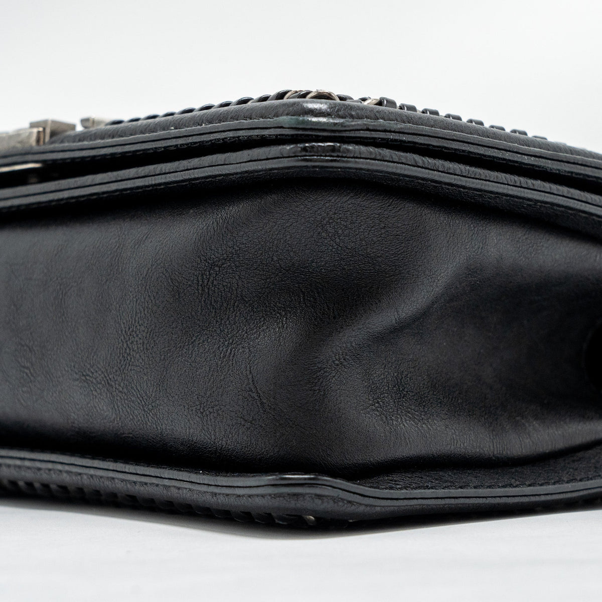 chanel-top-handle-boy-bag-limited-edition-grained-calfskin-black-ruthenium-silver-hardware-copy