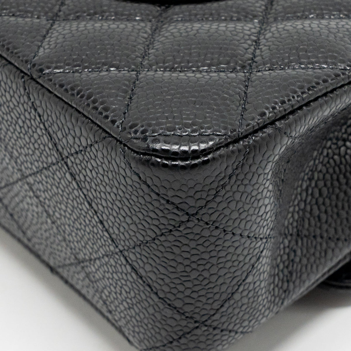 chanel-medium-classic-double-flap-bag-caviar-black-ghw-microchip-12