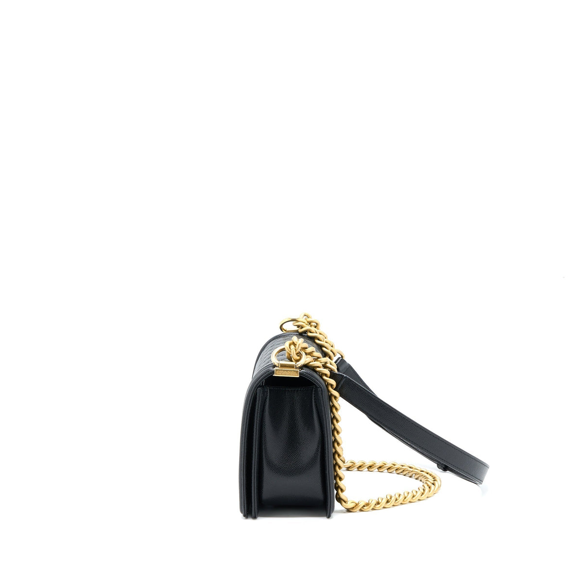chanel-medium-boy-bag-caviar-black-brushed-ghw-1