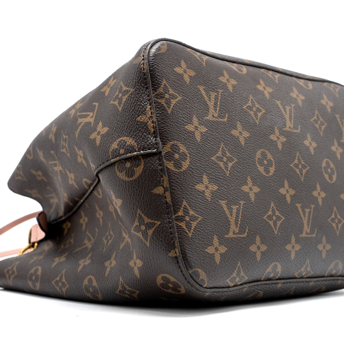 louis-vuitton-neonoe-monogram-canvas-rose-poudre-ghw-2