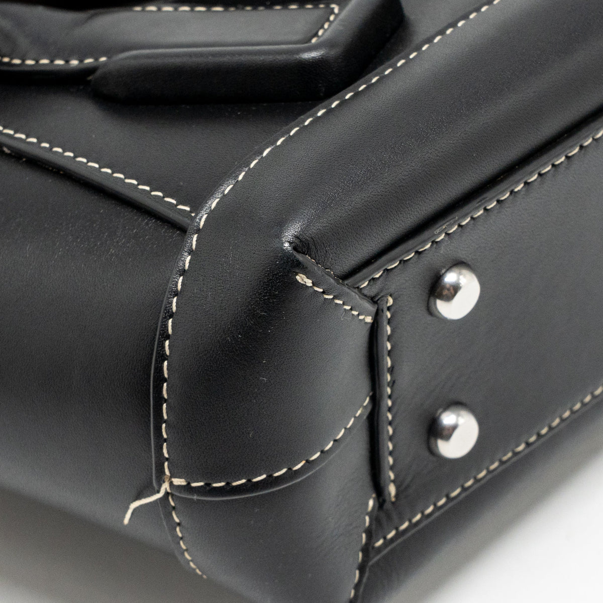bottega-veneta-small-arco-bag-calfskin-black-shw