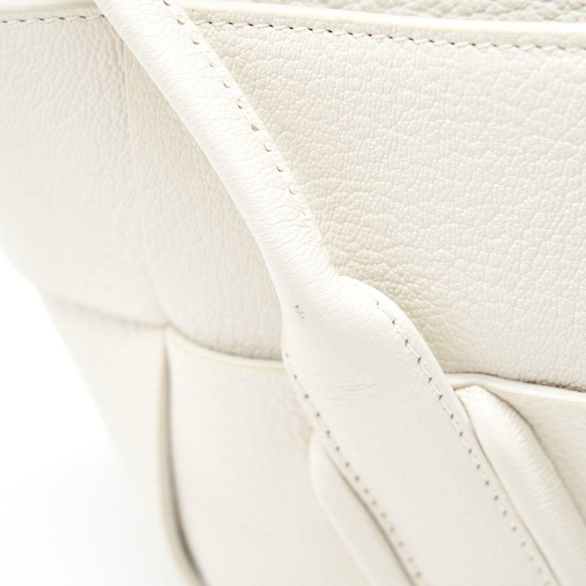 bottega-veneta-mini-arco-bag-white