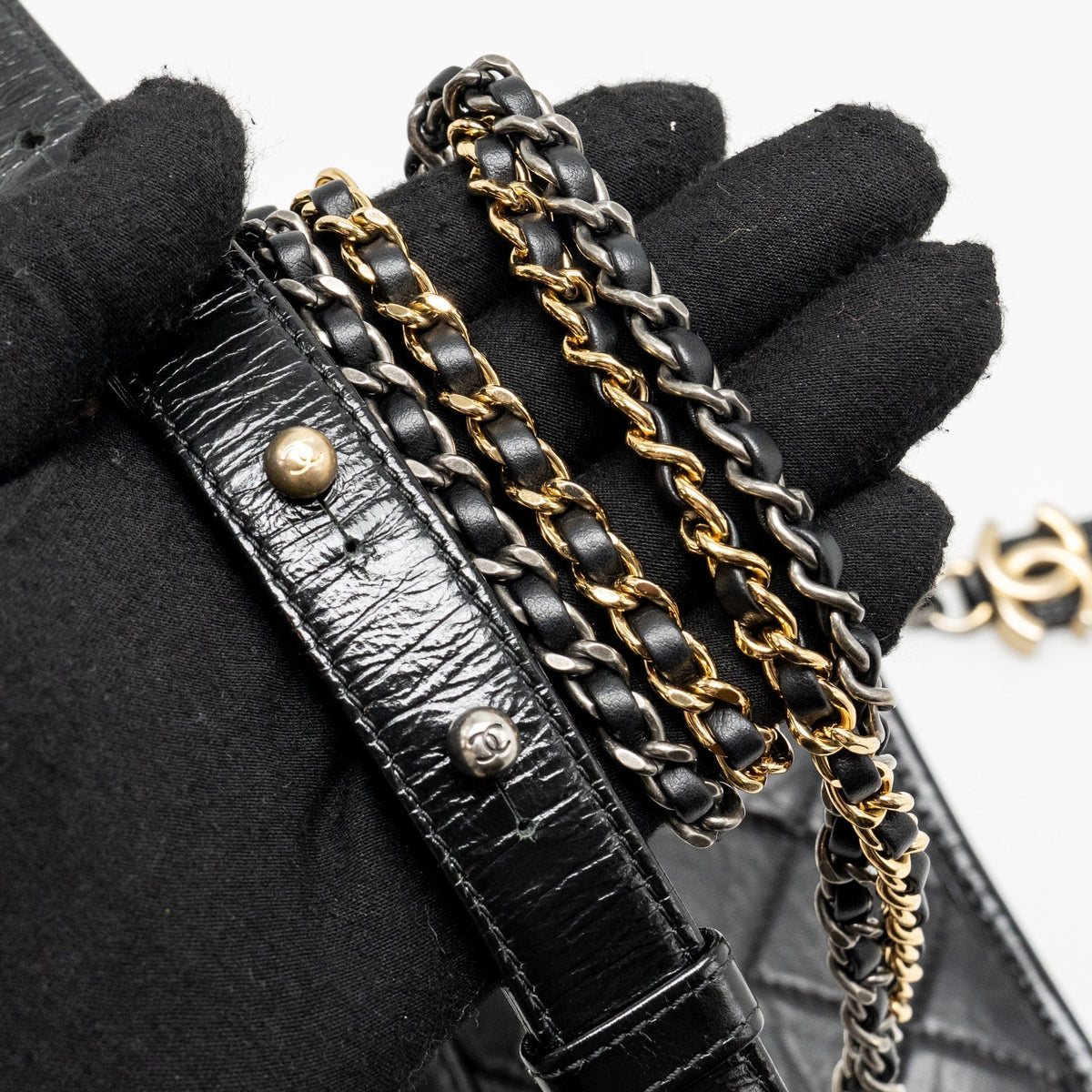 chanel-small-gabrielle-hobo-bag-calfskin-black-multicolour-hardware-4