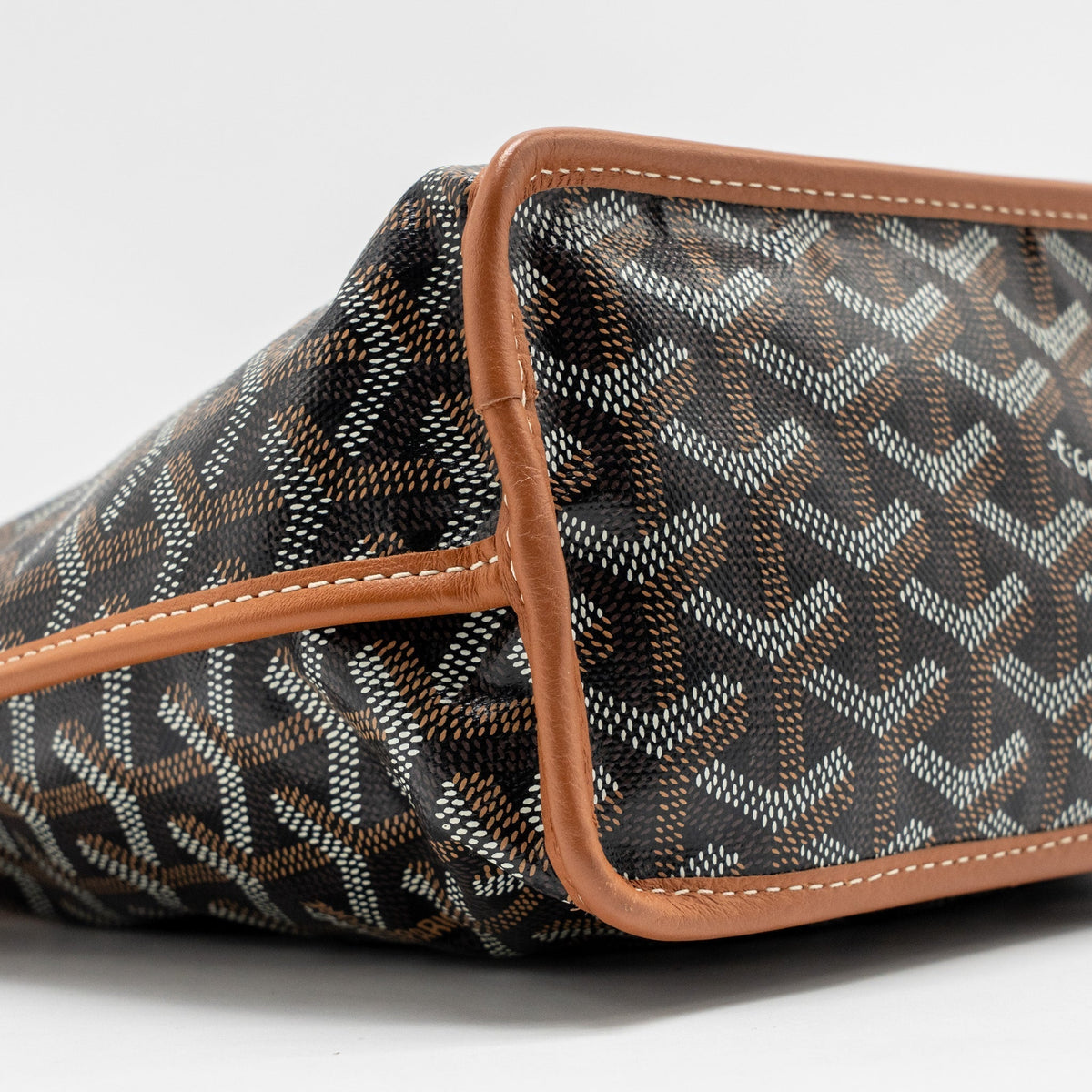 goyard-mini-anjou-tote-goyardline-canvas-leather-tan-black-shw