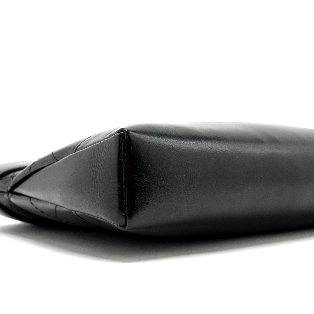 chanel-24c-mini-31-clutch-with-chain-shiny-calfskin-black-lghw