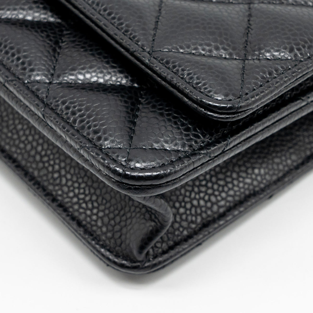 chanel-classic-wallet-on-chain-caviar-black-shw-microchip-copy