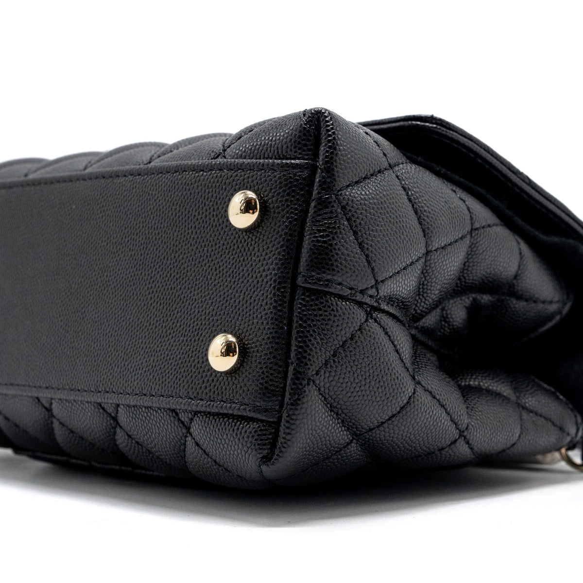 chanel-small-coco-handle-caviar-black-lghw-microchip-11