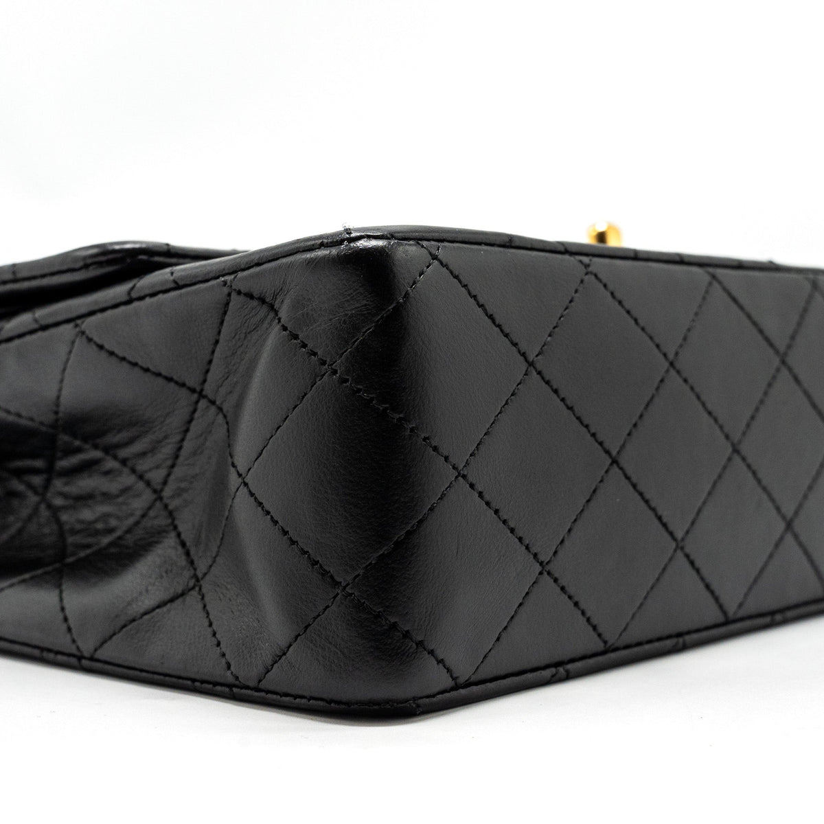 chanel-vintage-medium-classic-double-flap-bag-lambskin-black-ghw