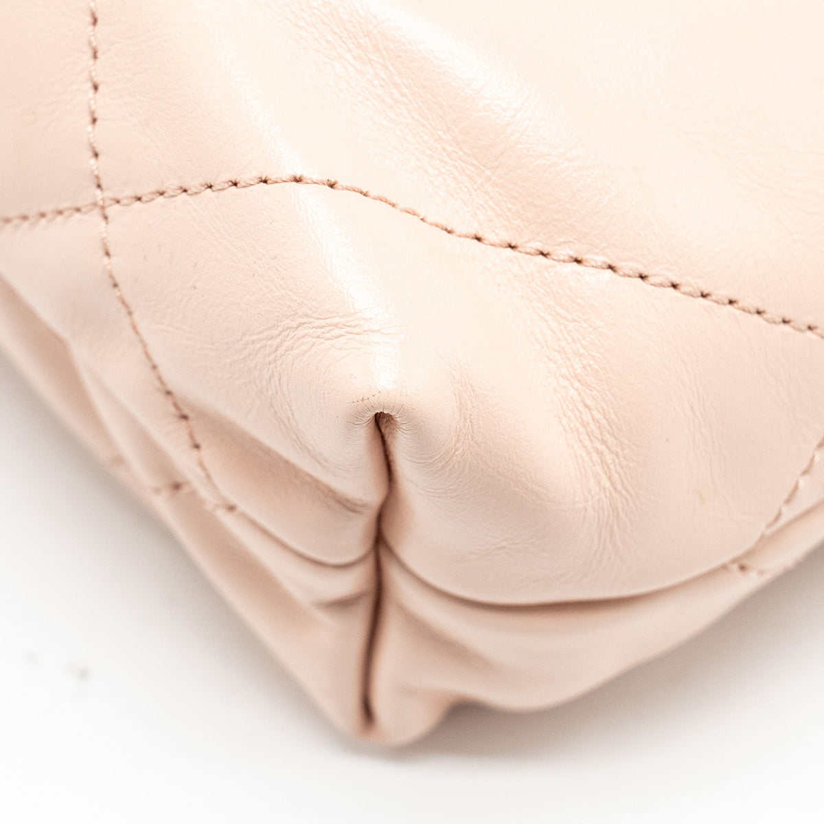 chanel-mini-22-bag-shiny-calfskin-pink-ghw-microchip-copy-1