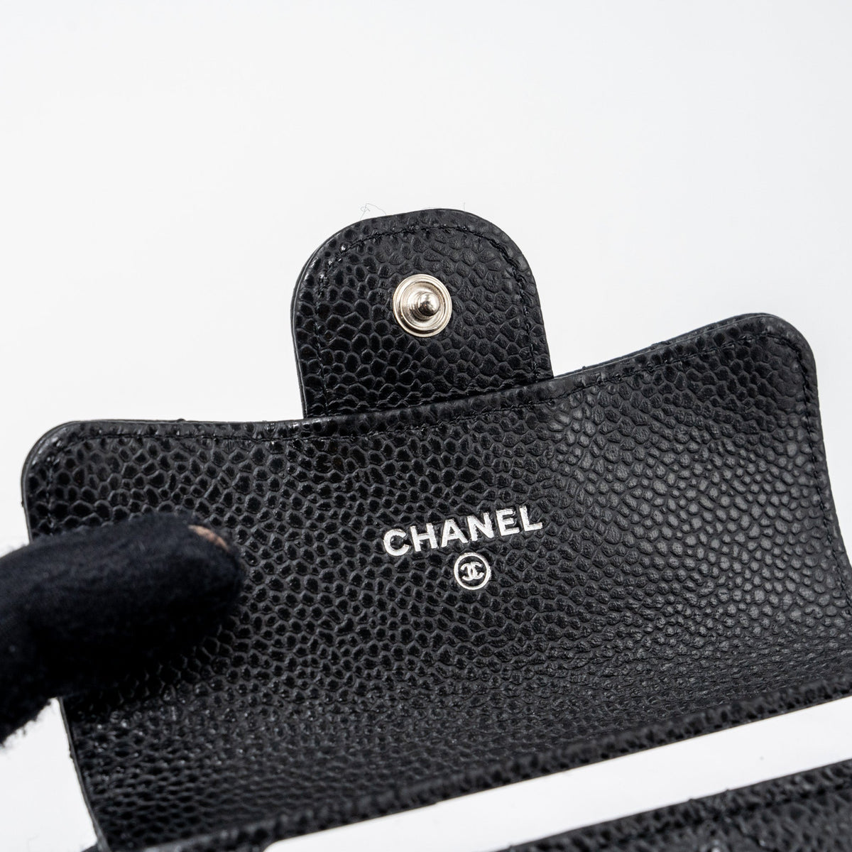 chanel-classic-flap-card-holder-caviar-black-shw-microchip